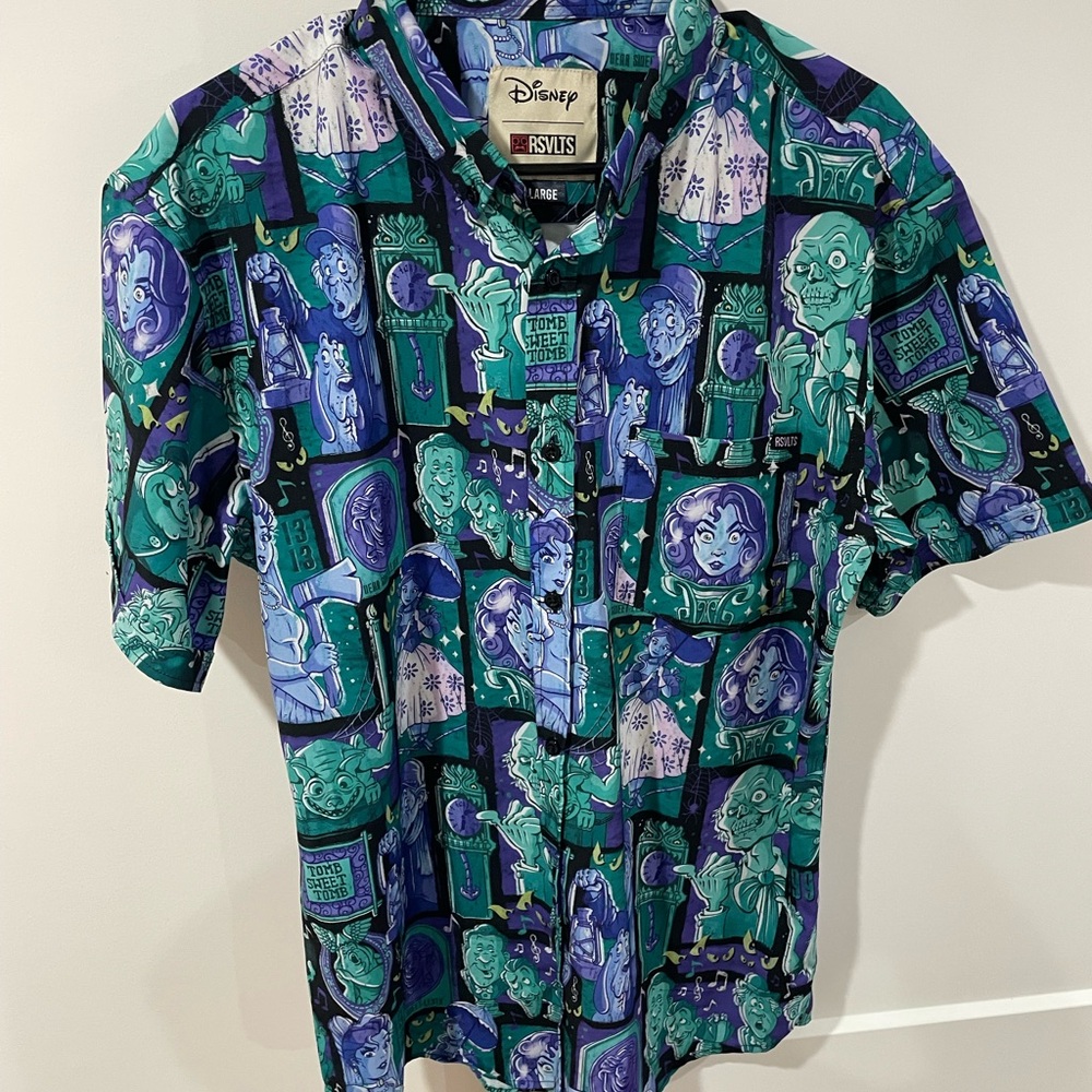 RSVLTS Haunted Mansion Large Shirt